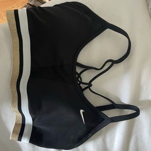 nike sports bra